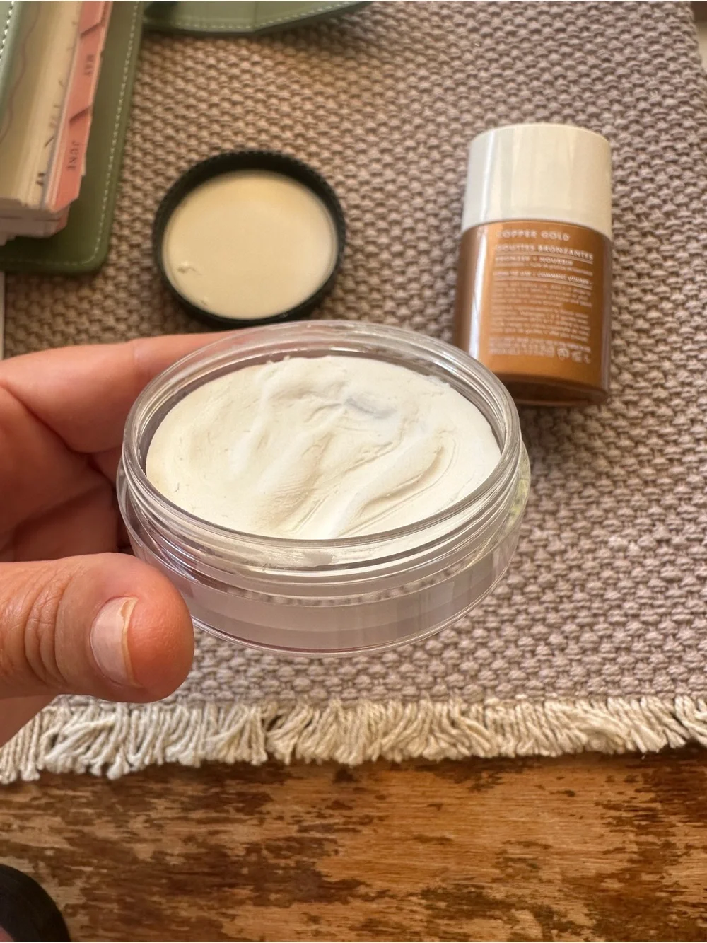 e.l.f. Bronzing Drops and Matte Putty Primer - Brown, Black
